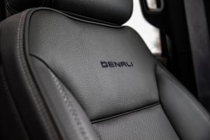 GMC Yukon XL Denali 2020 года 